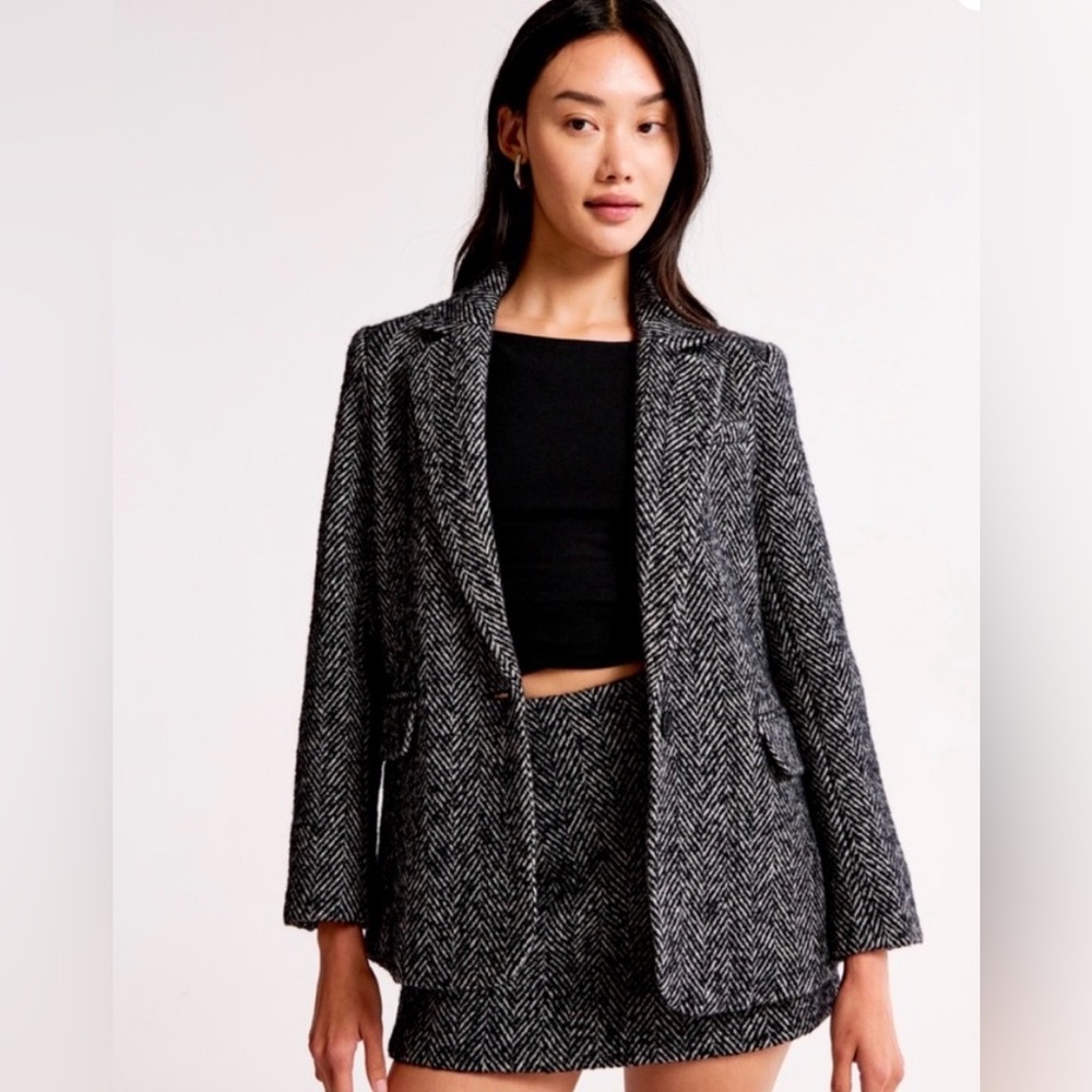 NWT Abercrombie & Fitch Blazer! Offers for likers :)